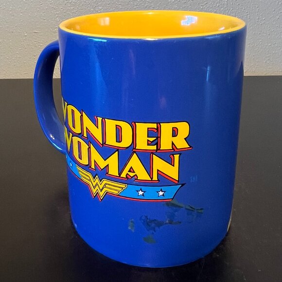 Vintage DC COMICS Warner Bros WONDER WOMAN Logo  Mug ~ Superhero  ~.Superheroine - Picture 4 of 9